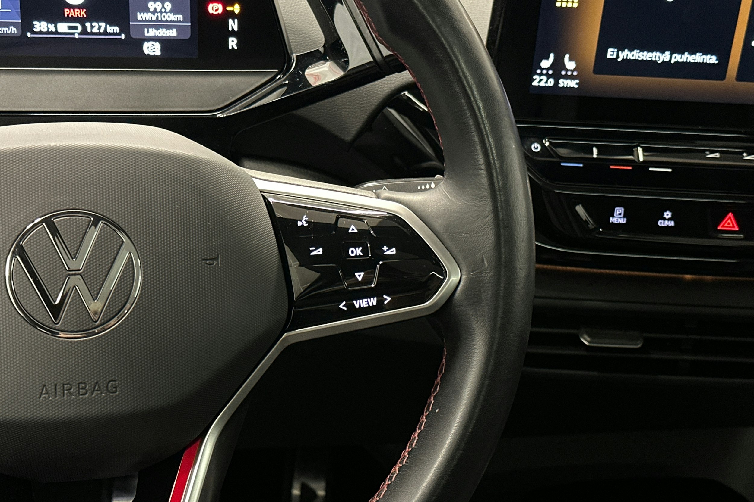 musta Volkswagen ID.4 2023 kuva 19.