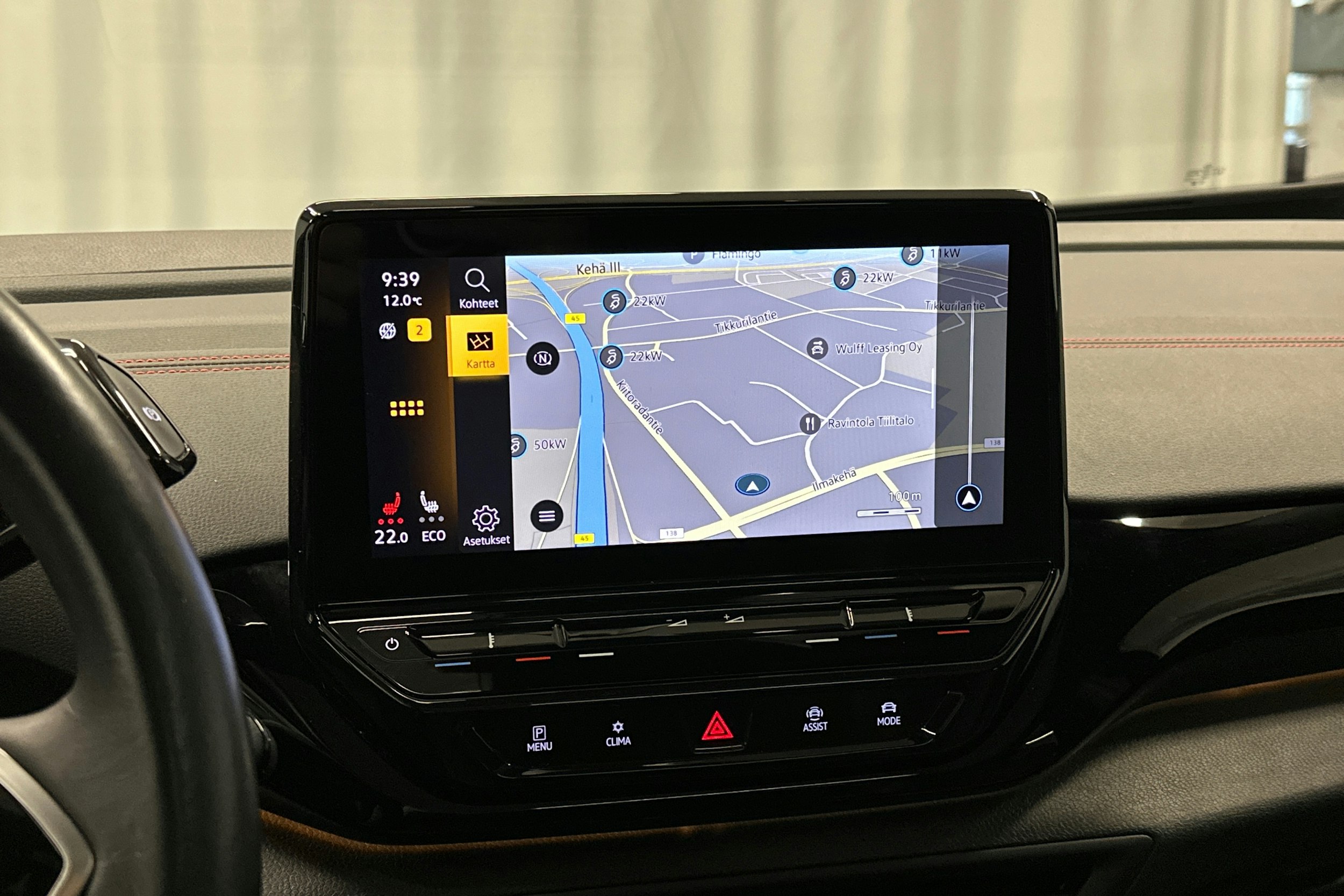 musta Volkswagen ID.4 2023 kuva 26.