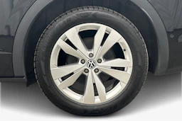 musta Volkswagen ID.4 2023 kuva 12.