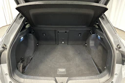 harmaa Volkswagen ID.4 2023 kuva 25.