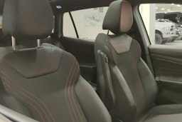 harmaa Volkswagen ID.4 2023 kuva 25.