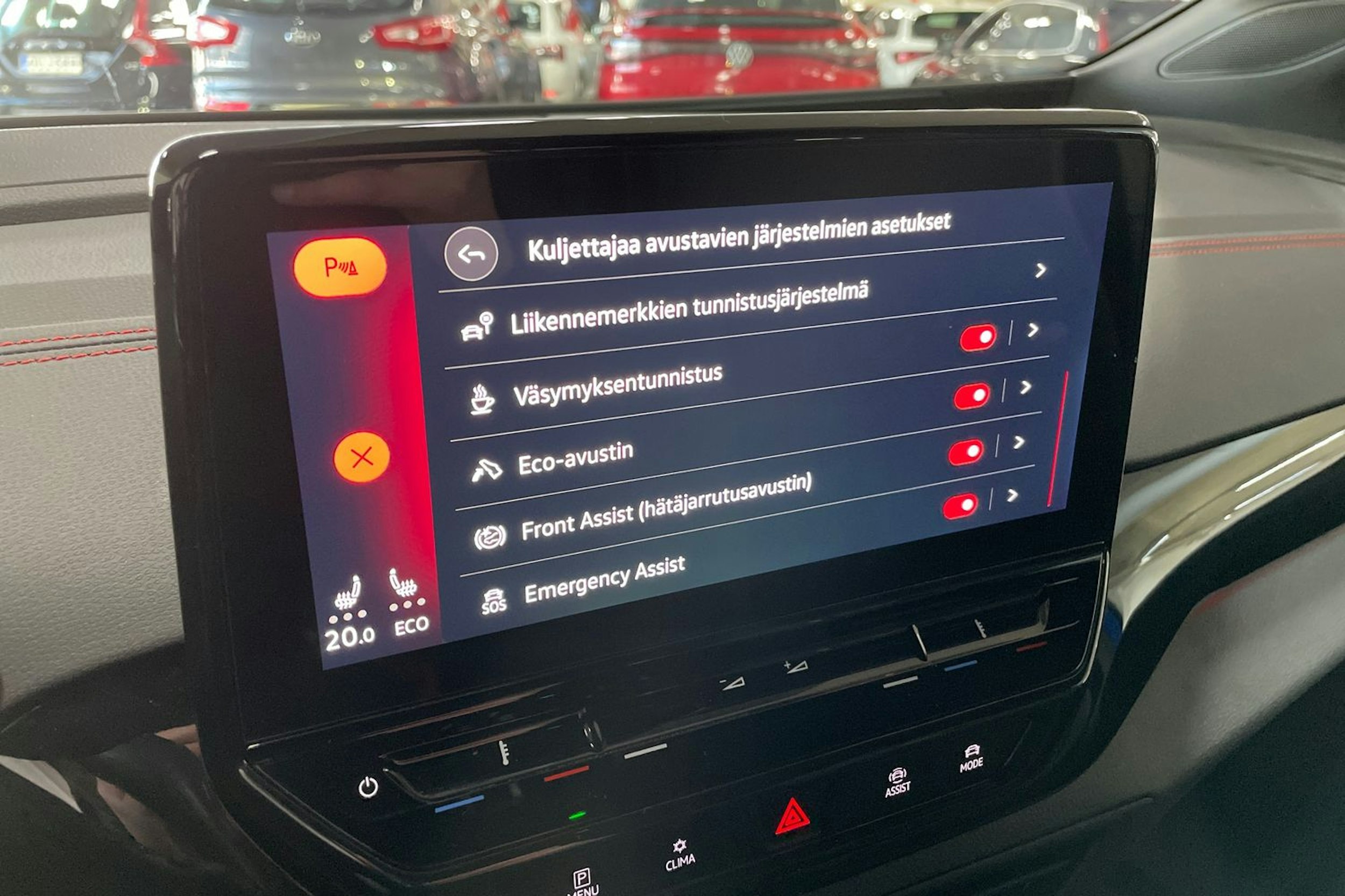 Sininen Volkswagen ID.4 2024 kuva 22.