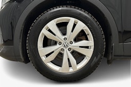 musta Volkswagen ID.4 2023 kuva 11.