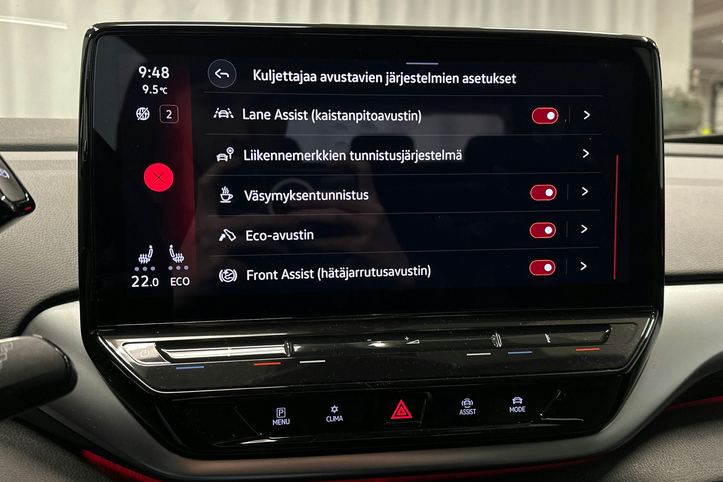 musta Volkswagen ID.4 2023 kuva 25.