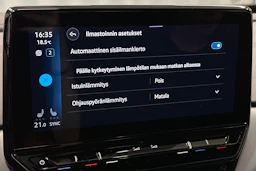 valkoinen Volkswagen ID.4 2023 kuva 35.