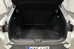 valkoinen Volkswagen ID.4 2023 kuva 39.