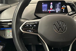 harmaa Volkswagen ID.4 2023 kuva 11.