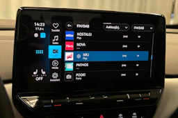 harmaa Volkswagen ID.4 2023 kuva 24.