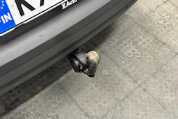 harmaa Volkswagen ID.4 2023 kuva 42.