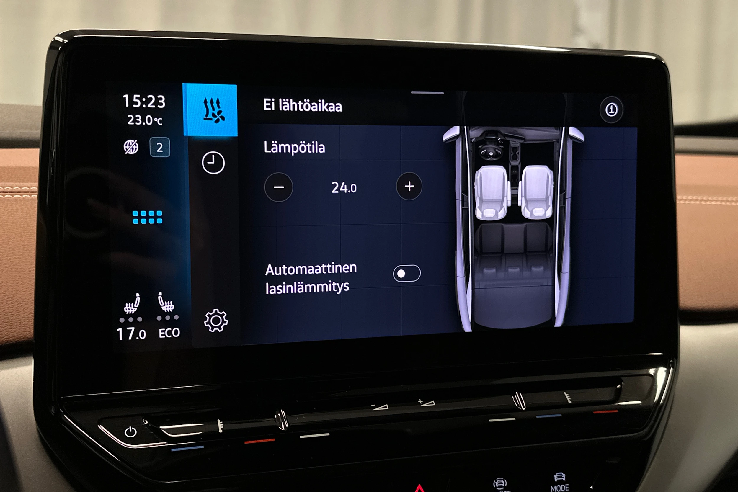 harmaa Volkswagen ID.4 2023 kuva 28.