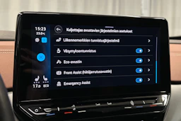 harmaa Volkswagen ID.4 2023 kuva 30.