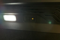 harmaa Volkswagen ID.4 2023 kuva 39.