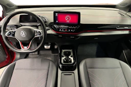 punainen Volkswagen ID.4 2023 kuva 7.