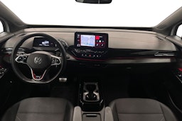 valkoinen Volkswagen ID.4 2023 kuva 9.