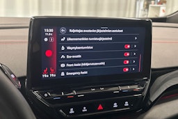 valkoinen Volkswagen ID.4 2023 kuva 27.