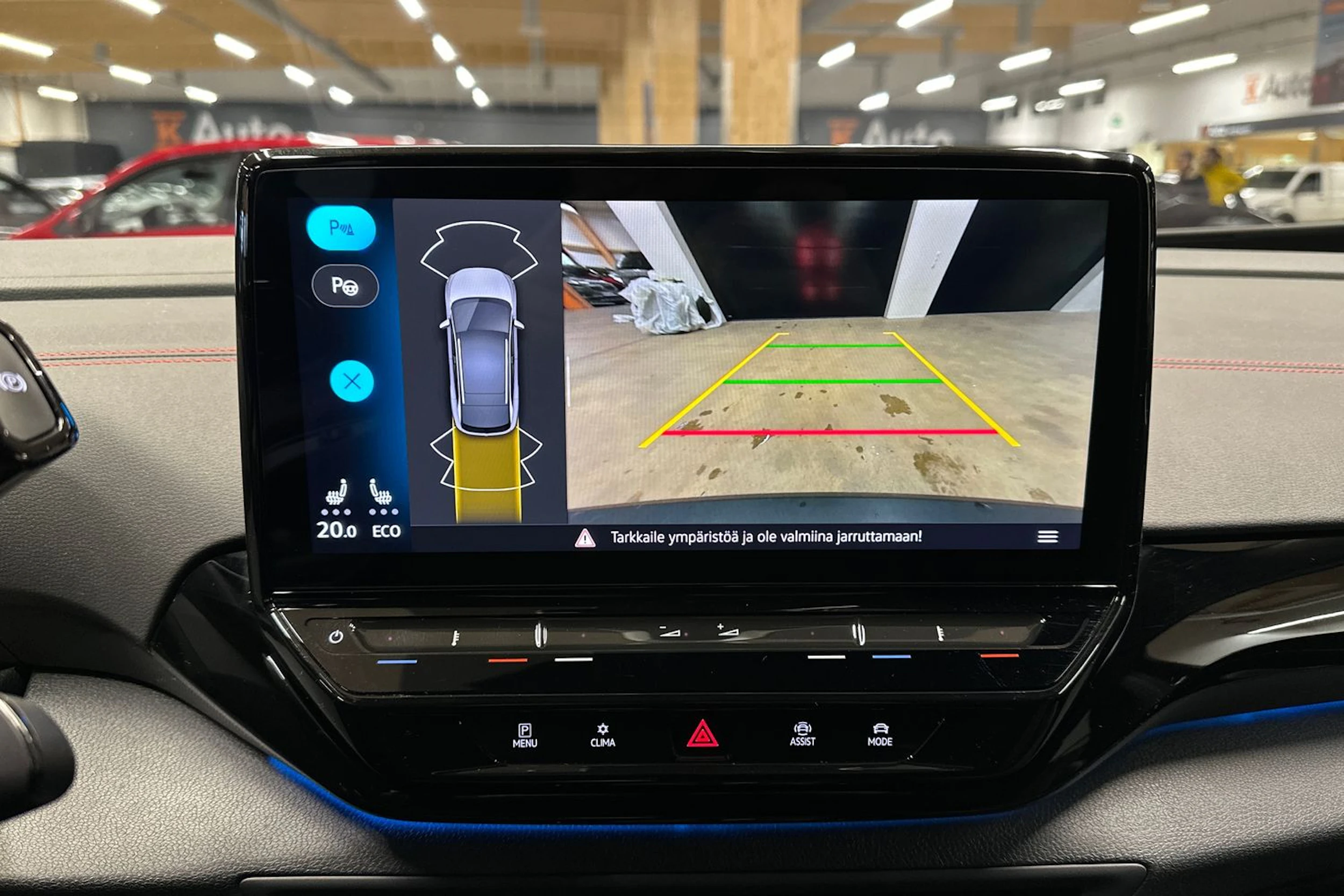 musta Volkswagen ID.4 2023 kuva 13.