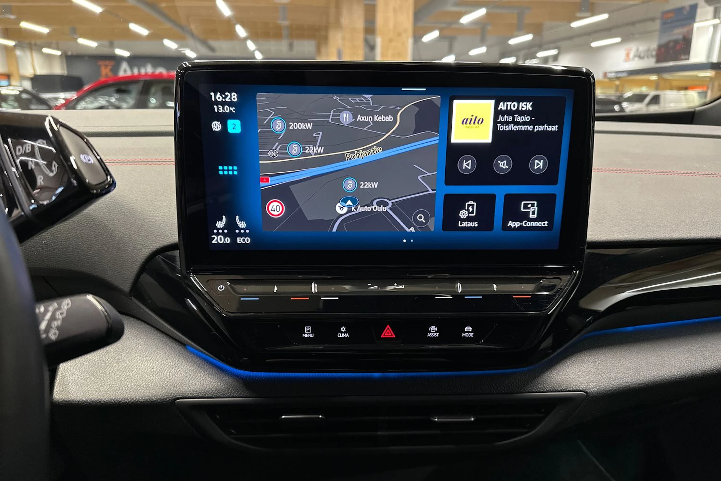 musta Volkswagen ID.4 2023 kuva 18.