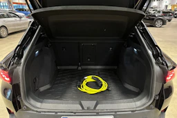 musta Volkswagen ID.4 2023 kuva 24.