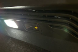 musta Volkswagen ID.4 2023 kuva 25.