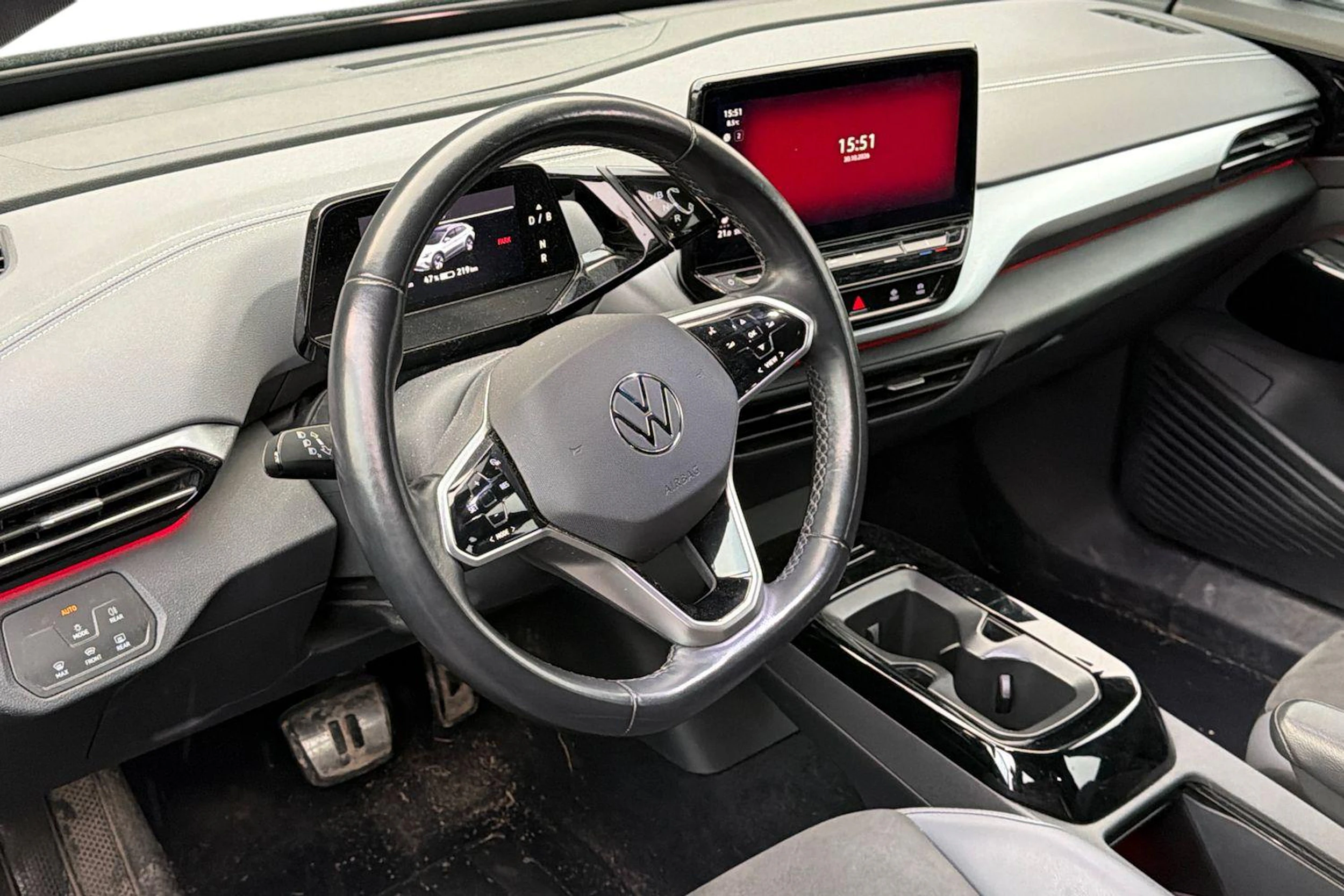 harmaa Volkswagen ID.4 2023 kuva 3.