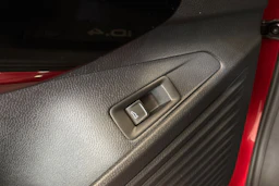 punainen Volkswagen ID.4 2023 kuva 20.
