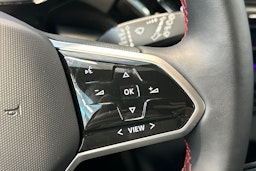 sininen Volkswagen ID.4 2023 kuva 23.