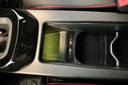 sininen Volkswagen ID.4 2023 kuva 34.