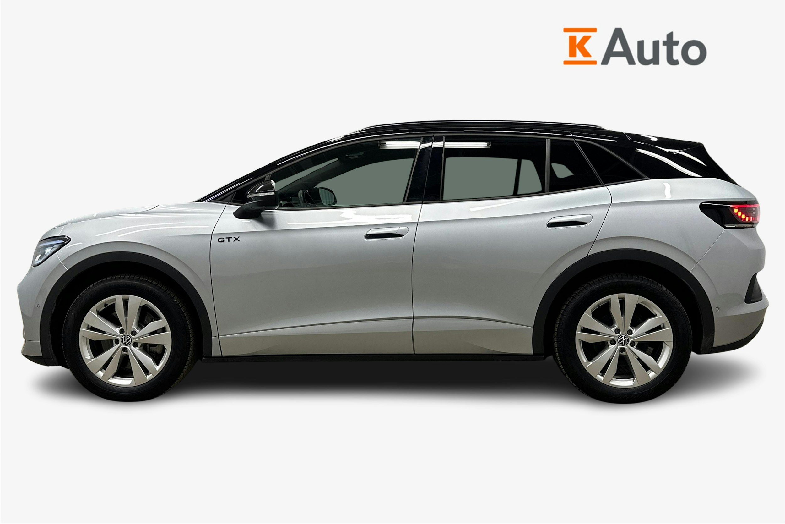 harmaa Volkswagen ID.4 2023 kuva 6.