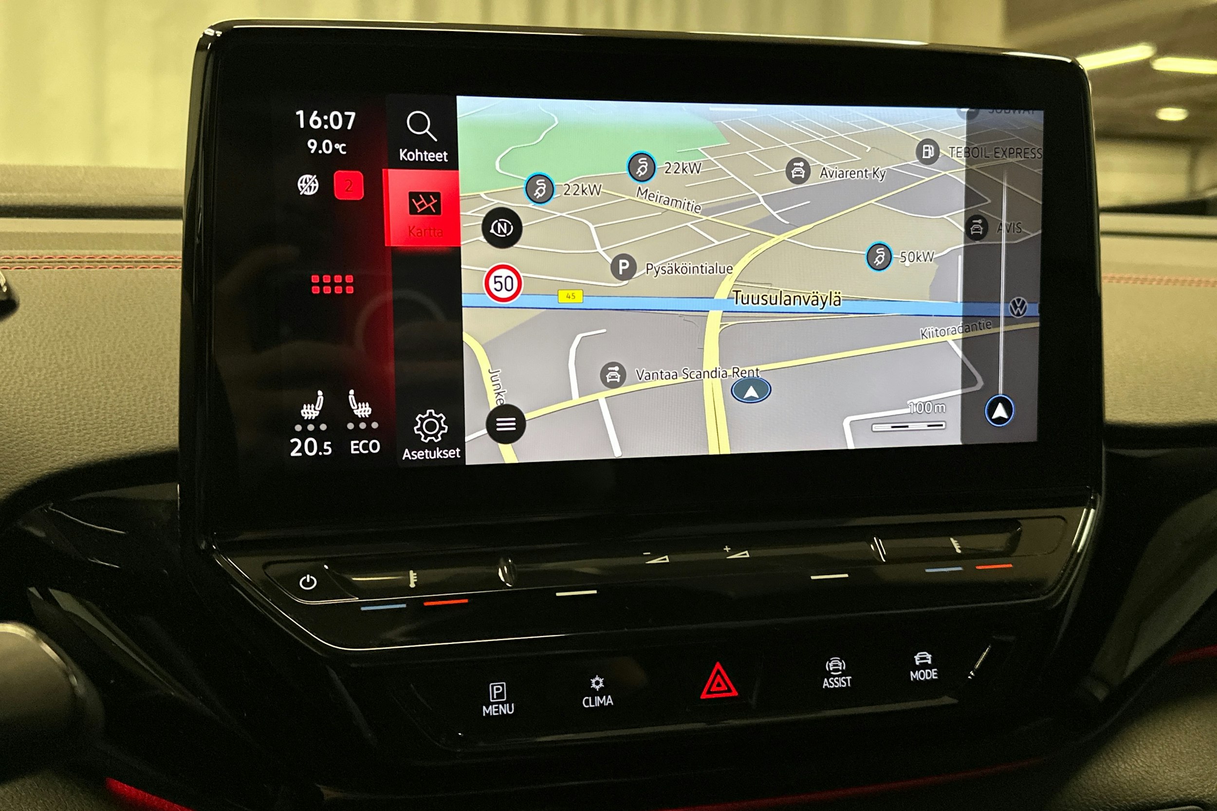 harmaa Volkswagen ID.4 2023 kuva 22.