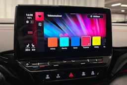 harmaa Volkswagen ID.4 2023 kuva 24.