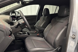 hopea Volkswagen ID.4 2023 kuva 15.