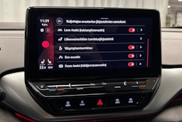 harmaa Volkswagen ID.4 2023 kuva 28.