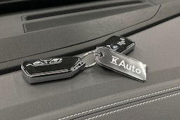 harmaa Volkswagen ID.4 2023 kuva 31.