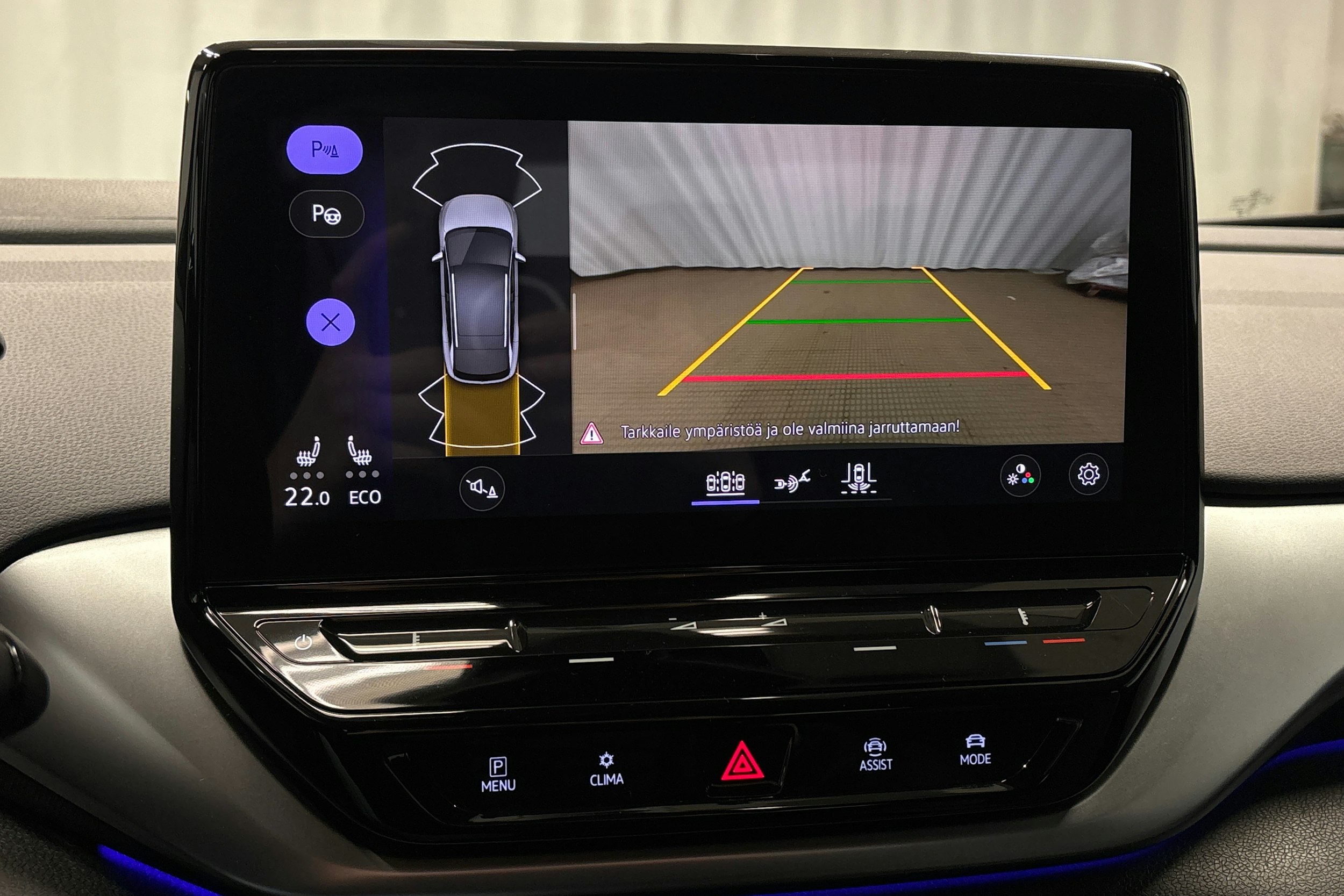 harmaa Volkswagen ID.4 2023 kuva 27.