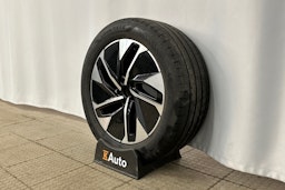 harmaa Volkswagen ID.4 2023 kuva 13.