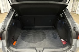 harmaa Volkswagen ID.4 2023 kuva 14.