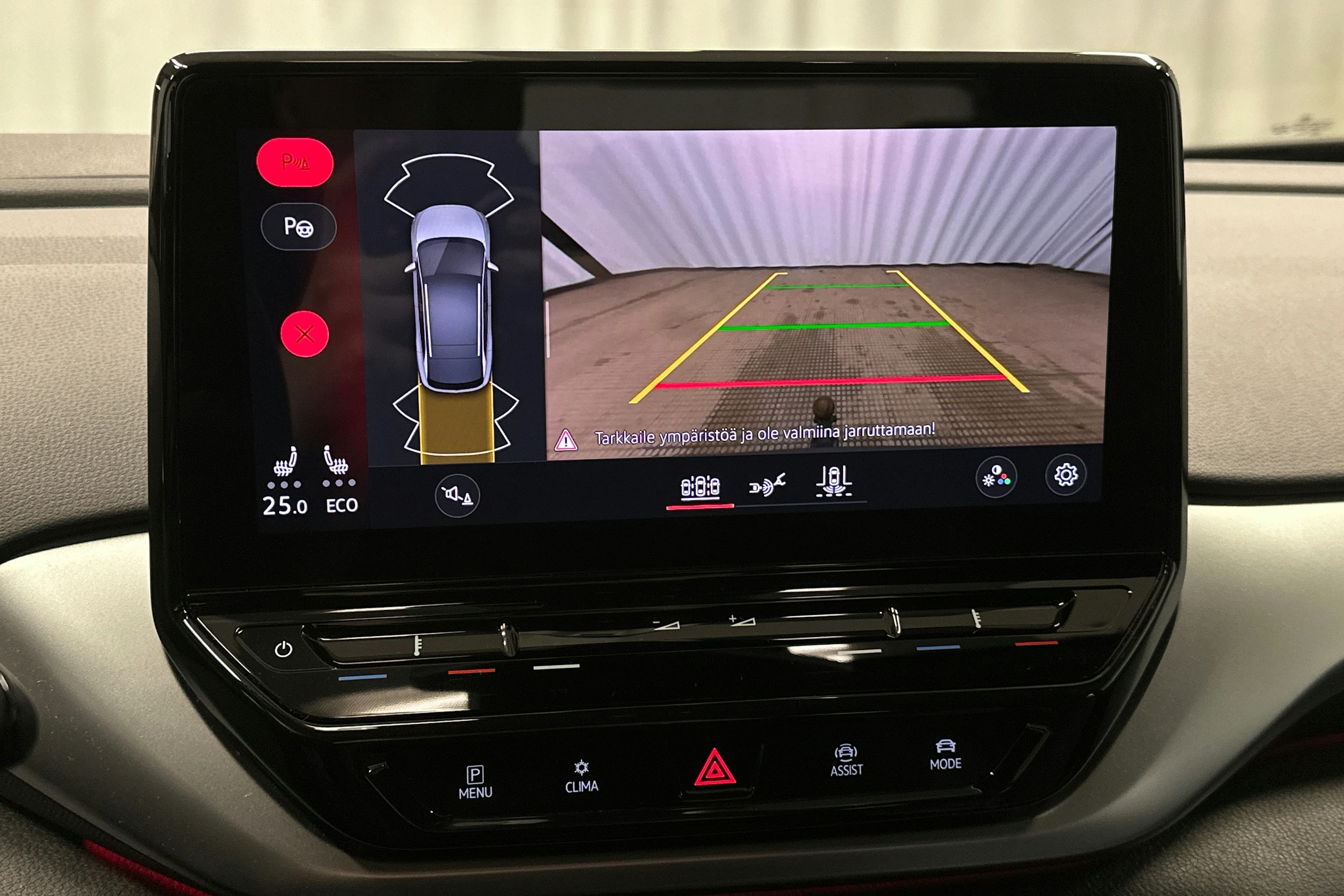 harmaa Volkswagen ID.4 2023 kuva 28.