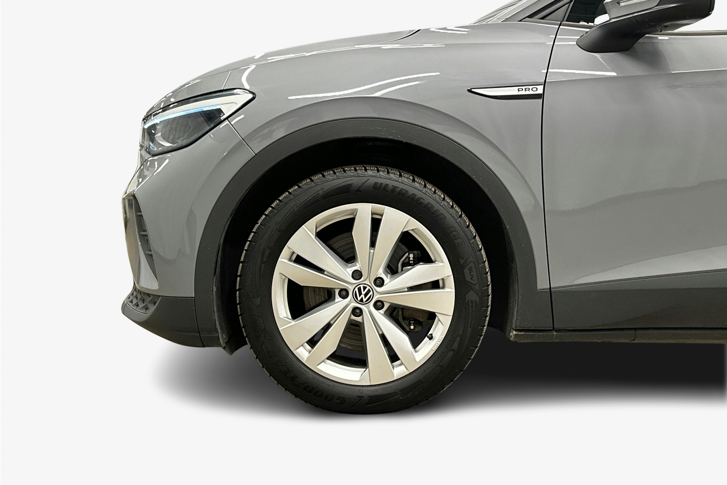 harmaa Volkswagen ID.4 2023 kuva 9.