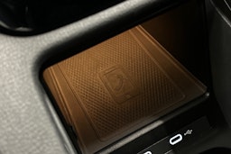 harmaa Volkswagen ID.4 2023 kuva 16.