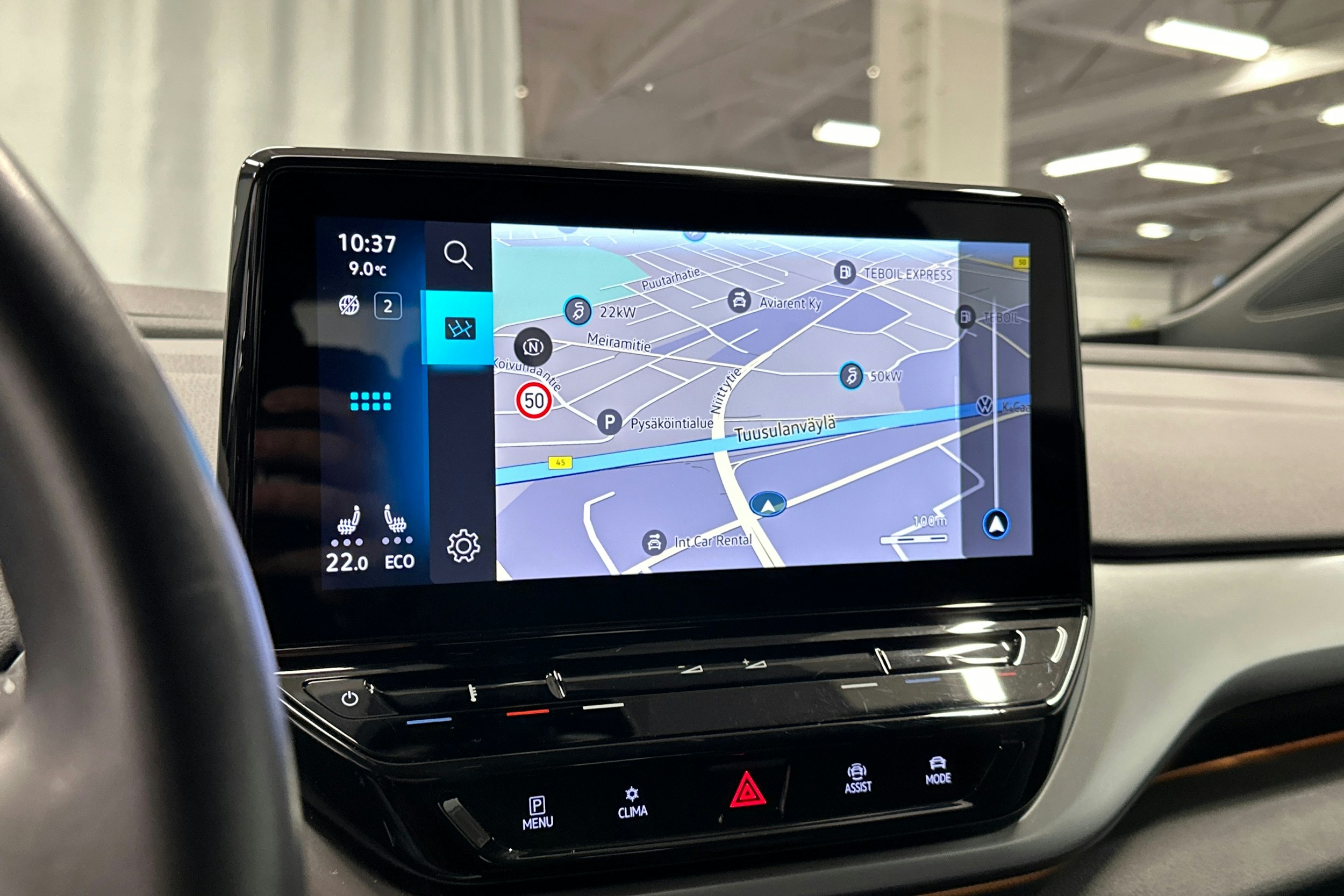 harmaa Volkswagen ID.4 2023 kuva 18.