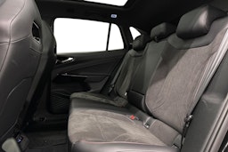 musta Volkswagen ID.4 2023 kuva 10.