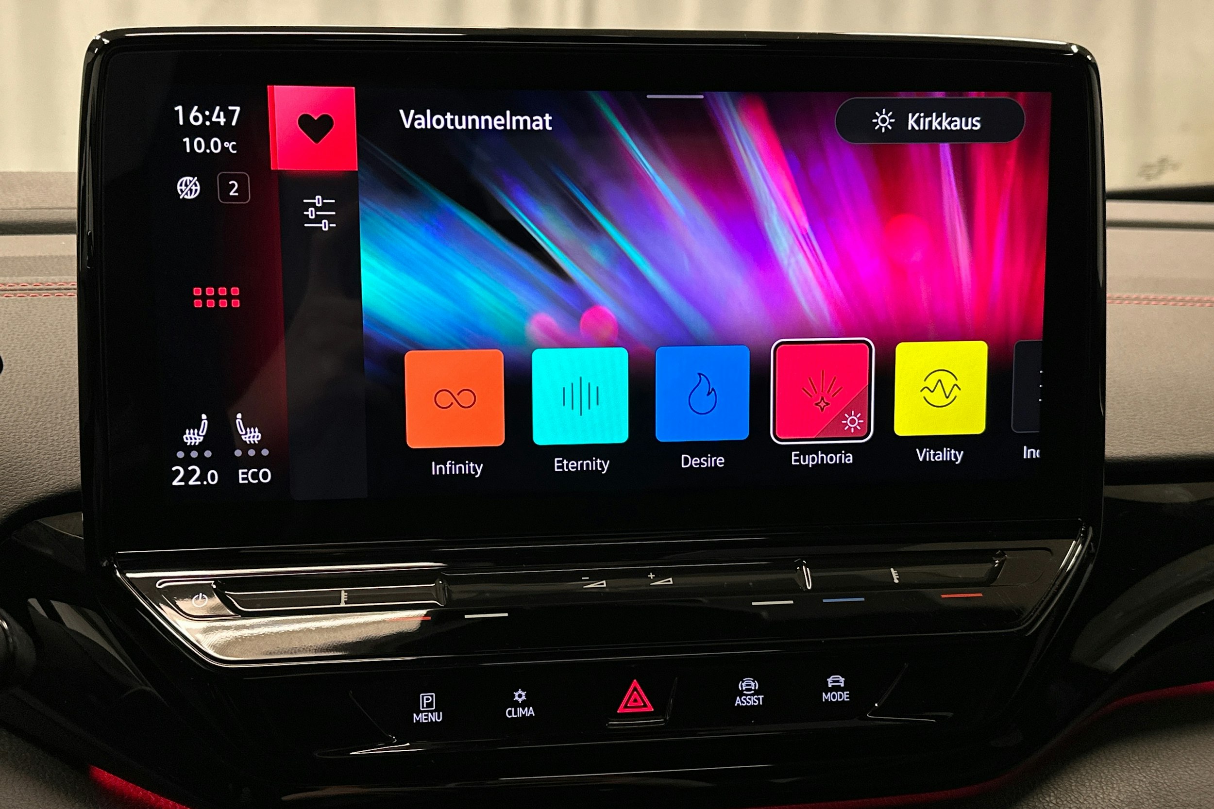 musta Volkswagen ID.4 2023 kuva 27.