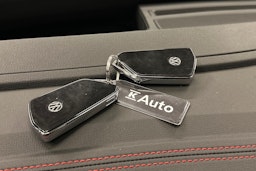 musta Volkswagen ID.4 2023 kuva 34.