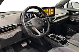 valkoinen Volkswagen ID.4 2023 kuva 7.