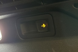 musta Volkswagen ID.4 2023 kuva 16.