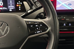 musta Volkswagen ID.4 2023 kuva 21.