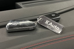 musta Volkswagen ID.4 2023 kuva 33.