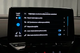 valkoinen Volkswagen ID.4 2023 kuva 29.