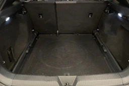 Harmaa Volkswagen ID.4 2023 kuva 23.