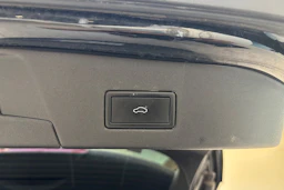 musta Volkswagen ID.4 2023 kuva 12.